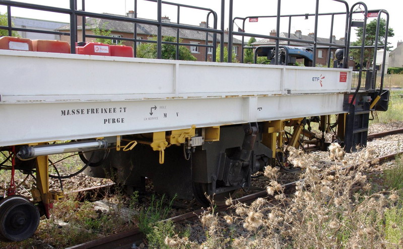 99 87 9 426 501-2 DGS 42 N (2016-09-02 gare de Chaulnes) ETF (61).jpg