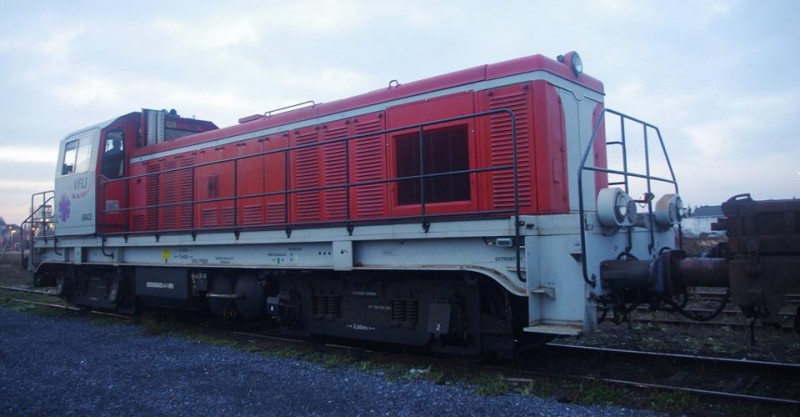 BB 425 VFLI (2016-11-24 gare de Chaulnes) (4).jpg