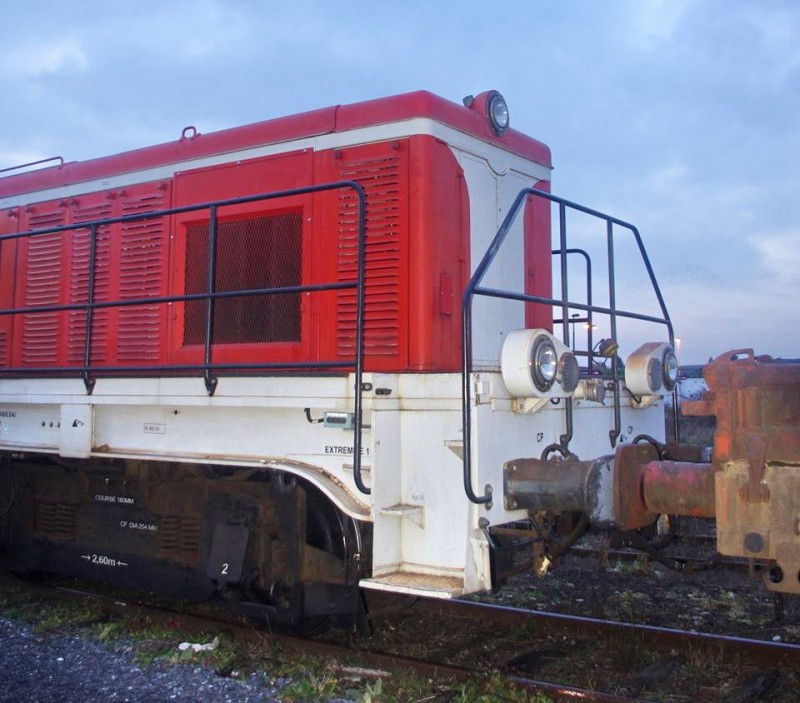 BB 425 VFLI (2016-11-24 gare de Chaulnes) (5).jpg