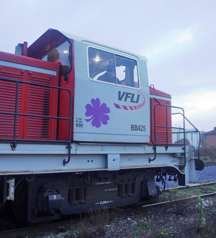 BB 425 VFLI (2016-11-24 gare de Chaulnes) (9).jpg