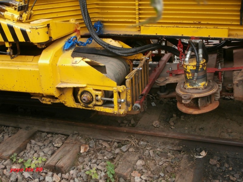 RM80 99 87 9 514 503-1 TSO=29.JPG