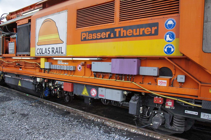 99 87 9 114 501-9 RM 900 HD 100 AHM (2013-06-12 Laon) Colas Rail (9).jpg