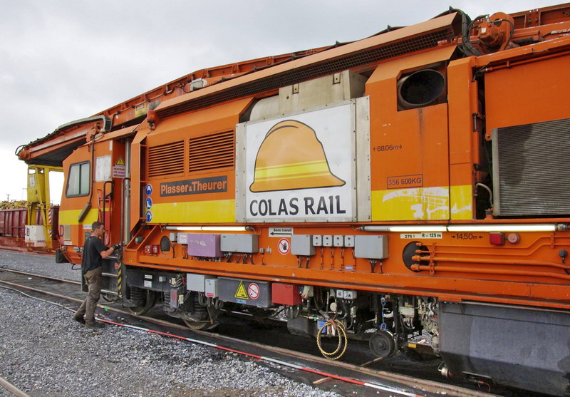 99 87 9 114 501-9 RM 900 HD 100 AHM (2013-06-12 Laon) Colas Rail (63).jpg