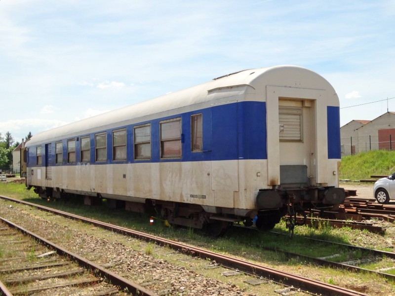 80 87 979 3 008-4 Uas H55 0 F SNCF-MN (2017-05-17 Nuit sous Raviéres) (5).jpg