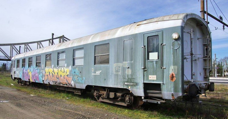 80 87 979 2 621-5 Uas H80 0 SNCF-AM (2016-04-12 Tergnier) (17).jpg