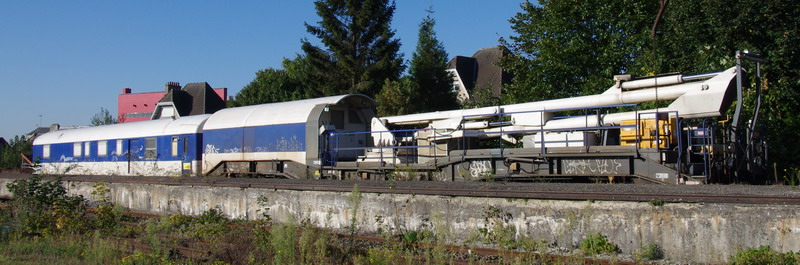 80 87 979 9 375-1 Uas W42 9 F SNCF-RO (2015-10-02 Tergnier) PF3 (2).jpg