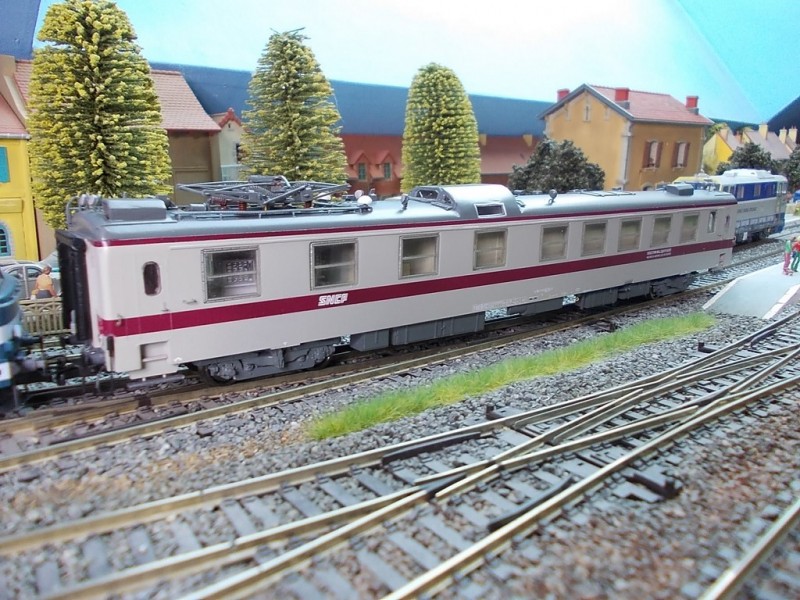 172 r.JPG