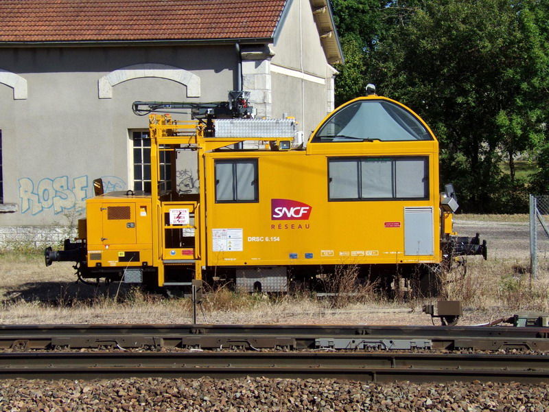 99 87 9 439 005-3 (2017-08-23 Is-sur-Tille).jpg