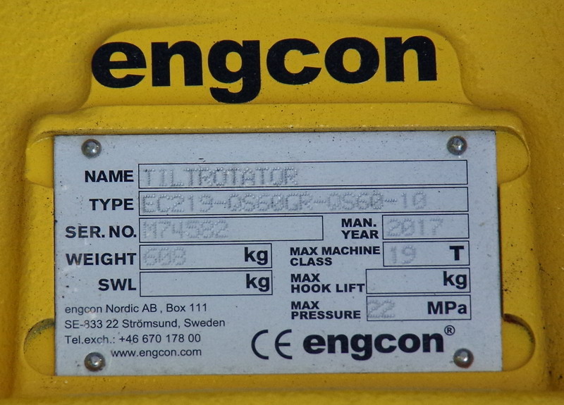 Engcon Tiltrotateur EC 219 (3).jpg