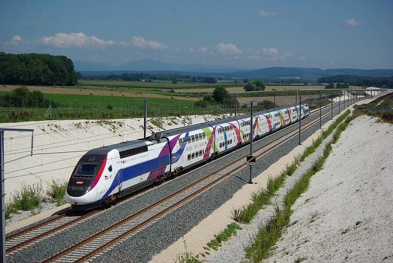 20110801lu-lgv-rr-lesmagny-train-essai-impair-tgv-dasye746+vosges-vt-imgp8644retouche1024.jpg