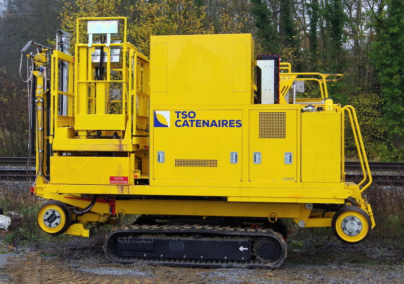 Neotec Elan 00C (2017-11-18 entre Noyon et Compiègne) (1).jpg
