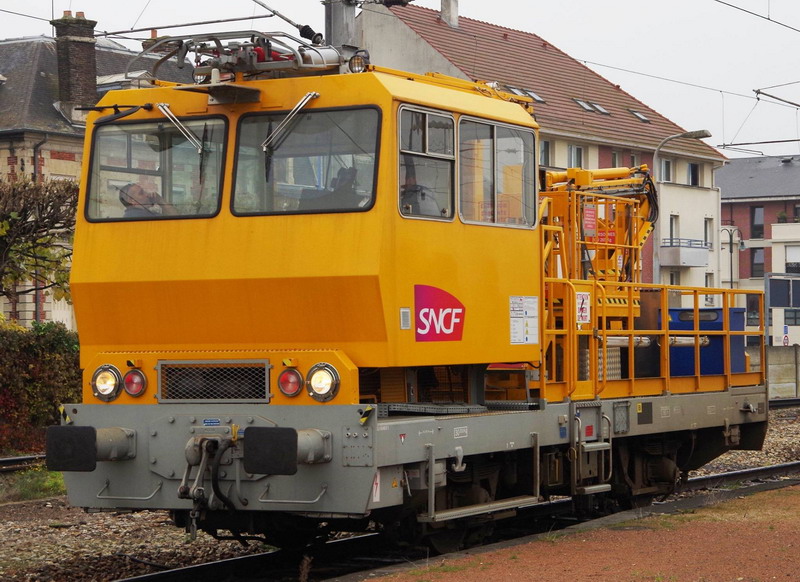 EMC 7.350 Br n°7.367 (2017-11-17 gare de Comiègne) (1).jpg
