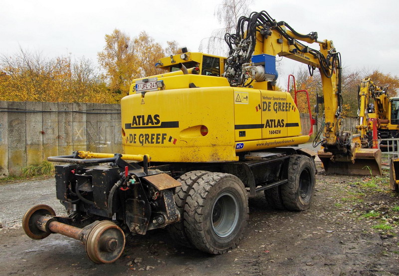Atlas 1604 KZW n°168Z302125 (2017-11-21 NInen) De Greff n°5 (10).jpg