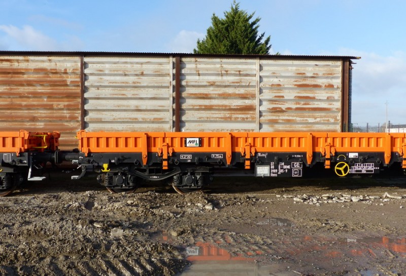 37 80 3989 585-9 Rens 192 C TEN D-ORME (2017-12-19 SPDC) (2).jpg