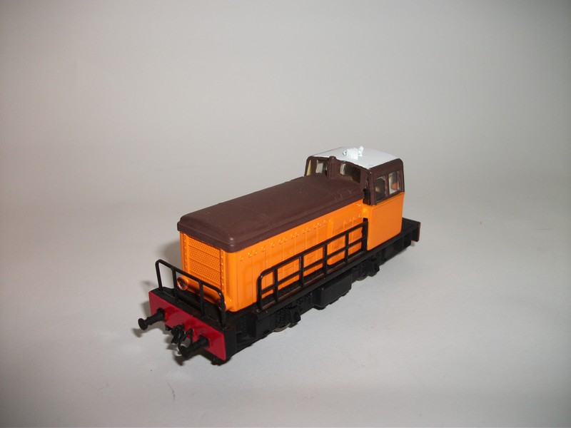 Y 51135 Arzens TVT Jouef AV.jpg