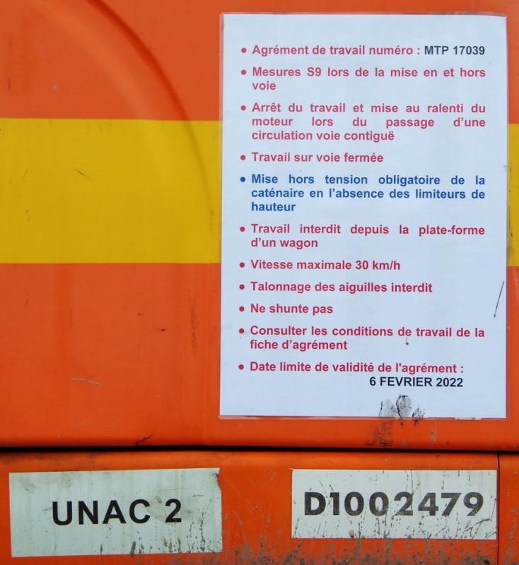 UNAC 22TRR (2018-01-23 gare de Ham) Colas Rail D1002479 (3).jpg
