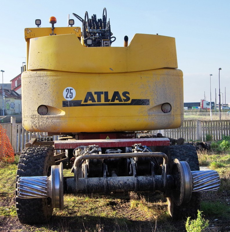 ATLAS 1404 ZW (2018-02-08 gare de Rosiére) Meccoli 2 (16).jpg