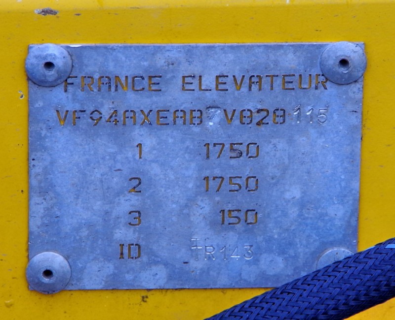 4'Axe 06.083.2860 (2018-03-02 Tergnier TR 143 (21).jpg