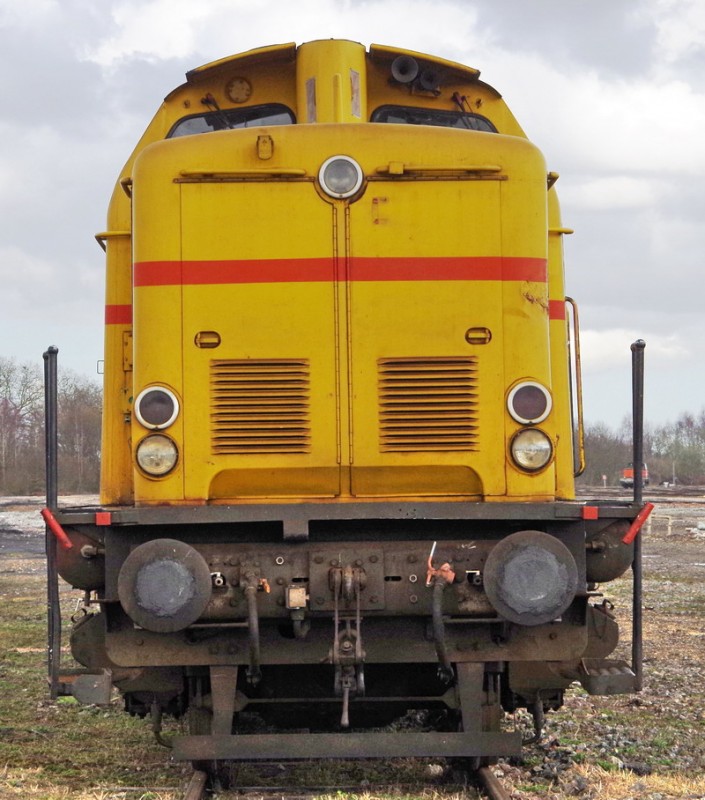 99 87 9 182 591-7 (2018-03-16 Laon) V211C (1).jpg