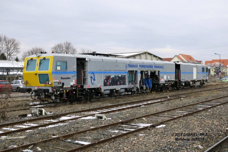 99 87 9 122 520-9 Type 108-32 275 (2018-03-20 Faiscau gare de Molsheim) (1)).jpg