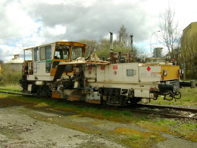 99 87 9 225 507-2 (2013-00-00 RVB à la Brochinière près de Rennes) (1).jpg (218.04 Kio) Vu 5014 fois 99 87 9 225 507-2 (2013-00-00 RVB à la Brochinière près de Rennes) (1).jpg