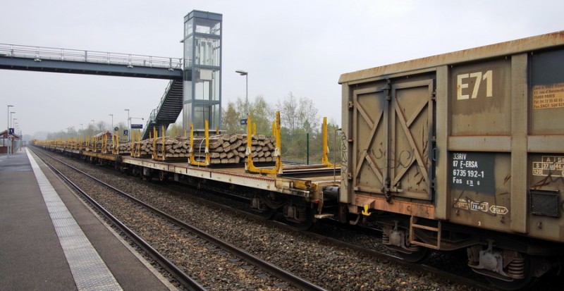 2018-04-09 gare Ham (4).jpg (133.93 Kio) Vu 3168 fois 2018-04-09 gare Ham (4).jpg