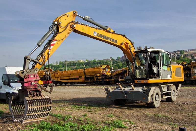 Liebherr A 920 (2018-04-24 Laon) (M loc 15152 (1).jpg (208.26 Kio) Vu 3282 fois Liebherr A 920 (2018-04-24 Laon) (M loc 15152 (1).jpg