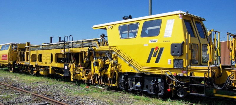 99 87 9 422 518-0 Type 08-32 C N°2048 (2018-05-04 gare de Chaulnes) (11).jpg