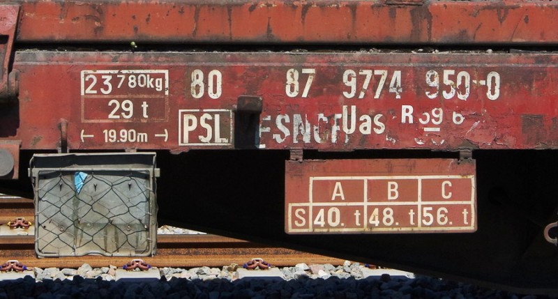 80 87 4 977 950-0 Uas R39 6 F SNCF-PSL (2018-05-08 PKn°71 à Jussy) (2).jpg (148.22 Kio) Vu 820 fois 80 87 4 977 950-0 Uas R39 6 F SNCF-PSL (2018-05-08 PKn°71 à Jussy) (2).jpg