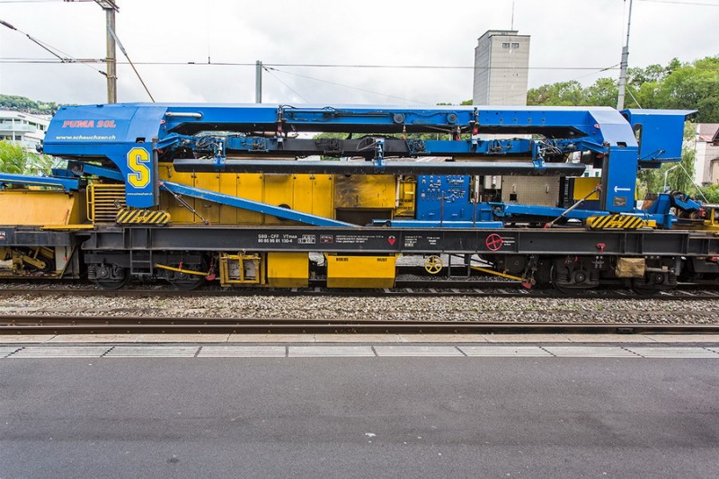 80 85 95 81 130-4 VTmaa (2012-09-01 gare de Vevey CH) PUMA Scheuchzer (2).jpg