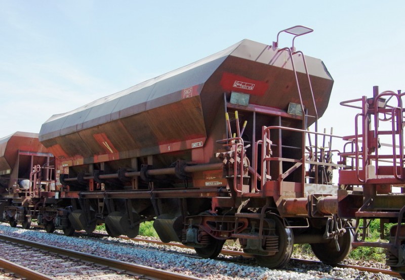 80 87 977 9 655-0 Uas D12 6 F-SNCFR(2018-04-20 Hombleux) PK 53,950 (1).jpg (169.13 Kio) Vu 570 fois 80 87 977 9 655-0 Uas D12 6 F-SNCFR(2018-04-20 Hombleux) PK 53,950 (1).jpg