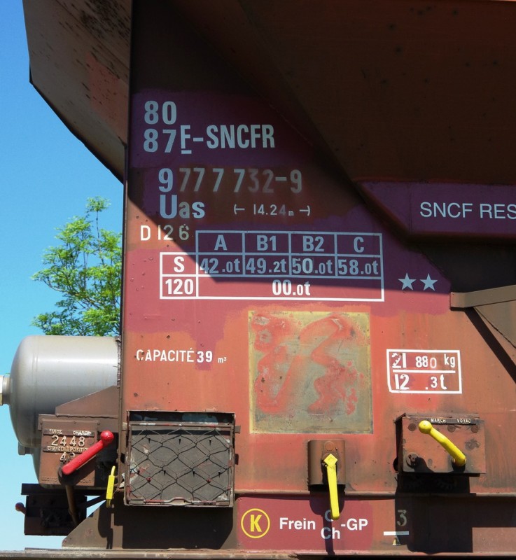 80 87 977 7 732-9 Uas D12 6 F-SNCFR (2018-05-08 PKn°71 à Jussy) (2).jpg (215.96 Kio) Vu 554 fois 80 87 977 7 732-9 Uas D12 6 F-SNCFR (2018-05-08 PKn°71 à Jussy) (2).jpg