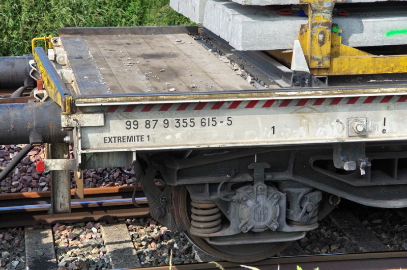 99 87 9 355 615-5 R87 5 (2018-06-04 Marcelcave) (2).jpg (221.4 Kio) Vu 1161 fois 99 87 9 355 615-5 R87 5 (2018-06-04 Marcelcave) (2).jpg