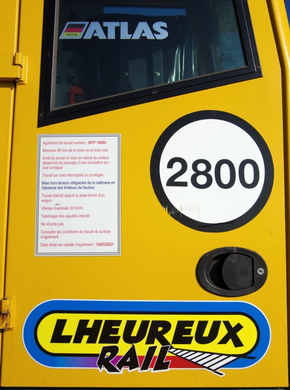 Atlas 1404 MZ (2018-06-27 PN n°9 Wiencourt-l'Equipèe) (3).jpg (174.27 Kio) Vu 1252 fois Atlas 1404 MZ (2018-06-27 PN n°9 Wiencourt-l'Equipèe) (3).jpg