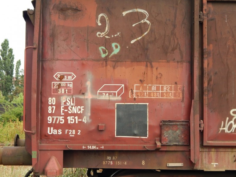 80 87 977 5 151 4 Uas  F28-2  PSL (4) (Copier).JPG