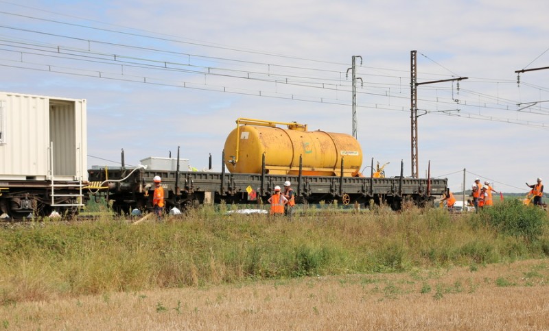 99 87 9 383 878-5 R90 (RVB Amboise 21 08 2018) (1).jpg (179.48 Kio) Vu 3789 fois 99 87 9 383 878-5 R90 (RVB Amboise 21 08 2018) (1).jpg