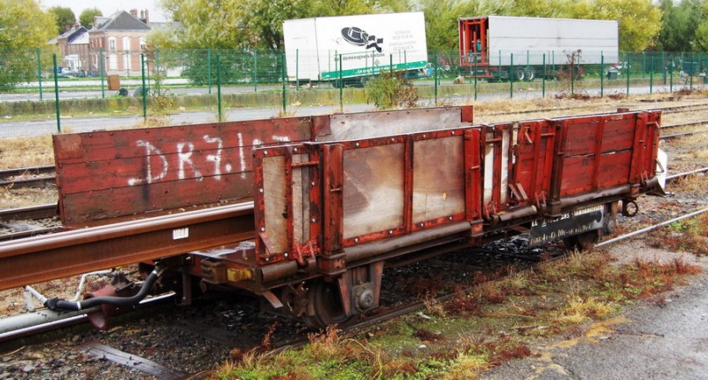 99 87 9 750 096-9 SNCF-LL (2018-10-30 Saint Quentin) (4).jpg