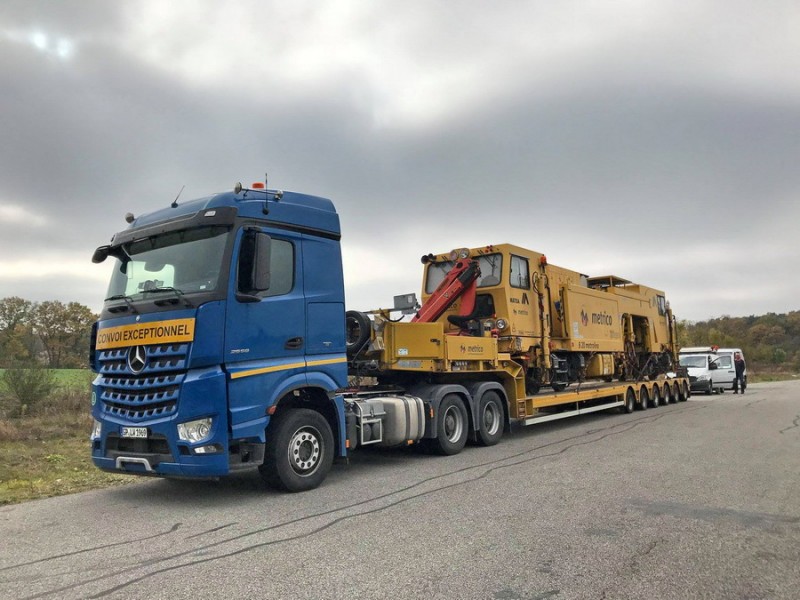 Matisa B20AC4 Metico (2018-11-05 Überhern Allemagne) (1).jpg (183.87 Kio) Vu 1800 fois Matisa B20AC4 Metico (2018-11-05 Überhern Allemagne) (1).jpg