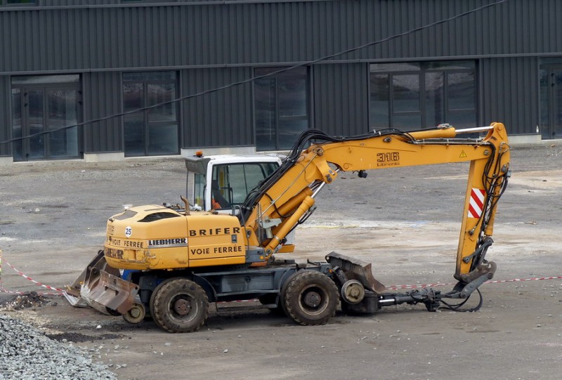 Liebherr 316 (2018-07-01 IMATEQ SPDC) (1) .jpg (199.77 Kio) Vu 5525 fois Liebherr 316 (2018-07-01 IMATEQ SPDC) (1) .jpg