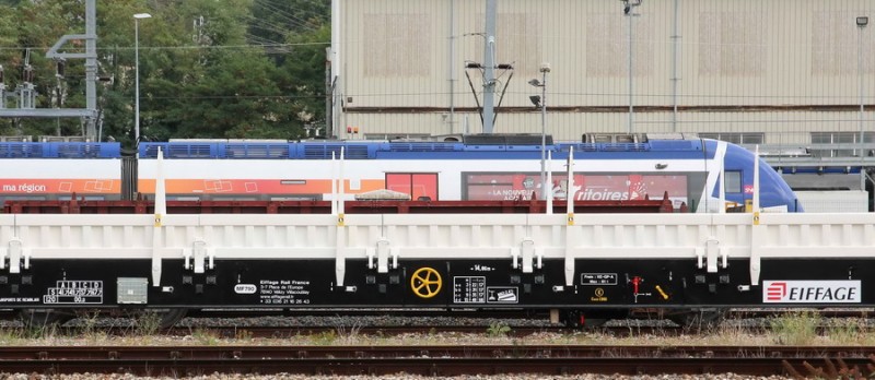 33 87 3988 078-3 (2017-09-07 Saintes) (4).jpg (149.47 Kio) Vu 1222 fois 33 87 3988 078-3 (2017-09-07 Saintes) (4).jpg