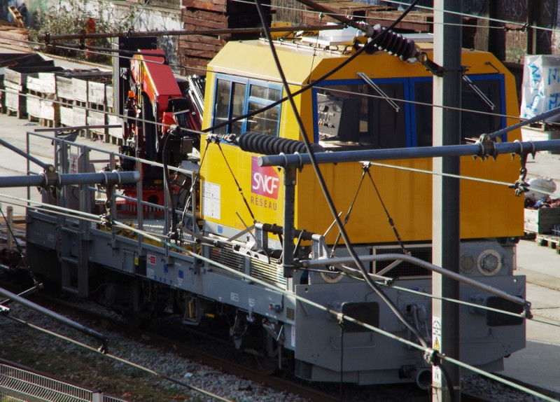 99 87 9 185 245-7 - DU 84 RS 9-745(2019-02-03 Bécon-les-Bruyères) PSL (1).jpg