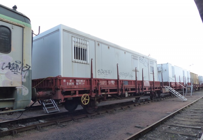40 87 959 4 893-9 Us K55 1 F-SNCFR (2019-03-11 gare de Joué-les-Tours) (2).jpg (146.23 Kio) Vu 1685 fois 40 87 959 4 893-9 Us K55 1 F-SNCFR (2019-03-11 gare de Joué-les-Tours) (2).jpg
