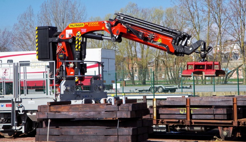 99 87 9 750 121-5 SNCF-LL (2019-03-19 St Quentin) (3).jpg (222.58 Kio) Vu 5503 fois 99 87 9 750 121-5 SNCF-LL (2019-03-19 St Quentin) (3).jpg