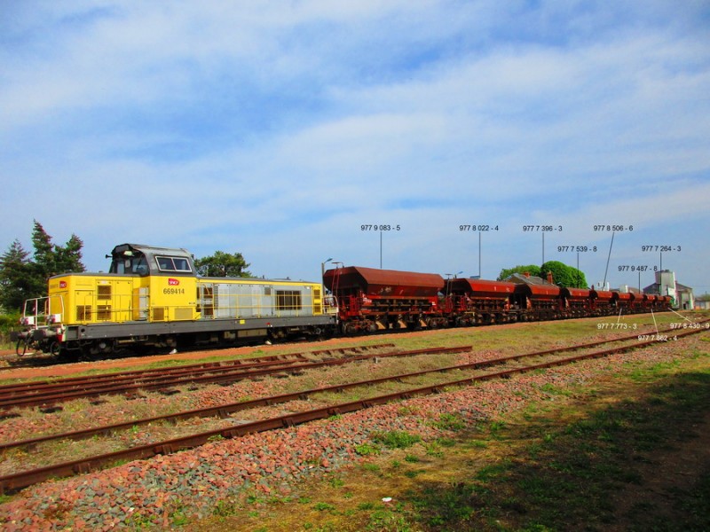 (74) Position trémies Uas.jpg (227.63 Kio) Vu 8469 fois (74) Position trémies Uas.jpg