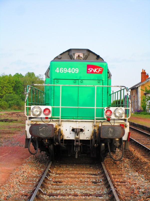 (43) BB 469409 INFRA Dijon Perrigny.jpg (265.41 Kio) Vu 5426 fois (43) BB 469409 INFRA Dijon Perrigny.jpg