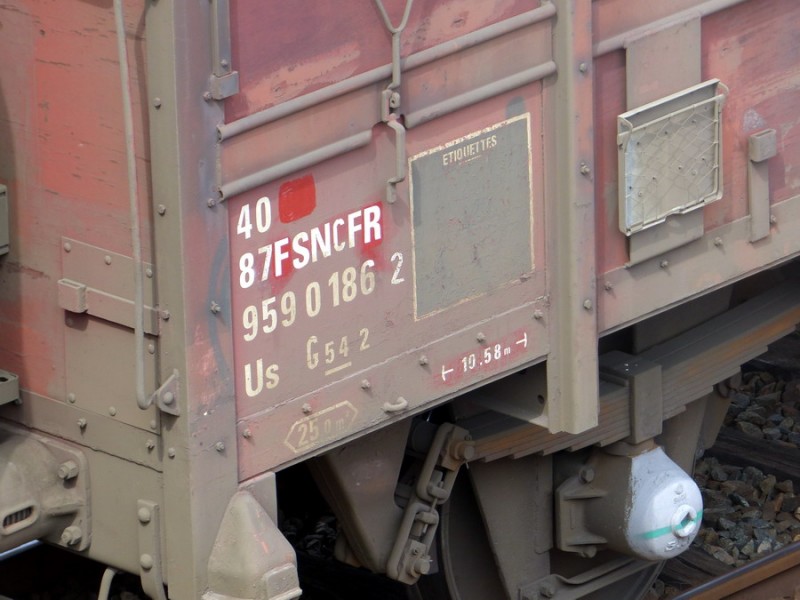 40 87 959 0 186-2 Us G54 2 F-SNCFR (2019-05-01 SPDC) (2).jpg
