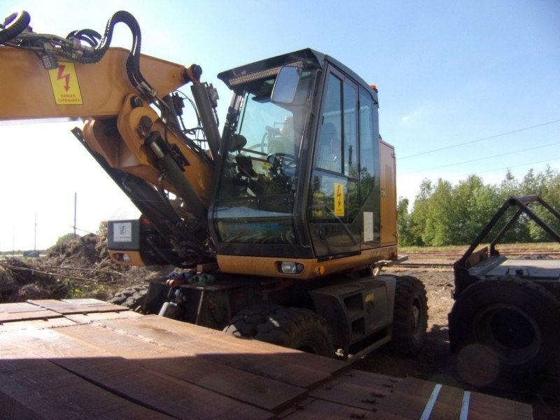 CASE WX 170 PRR (2019-06-02 Somain) UNIFER (1).jpg (140.83 Kio) Vu 5408 fois CASE WX 170 PRR (2019-06-02 Somain) UNIFER (1).jpg