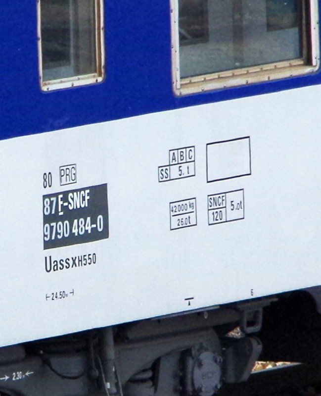 80 87 979 0 484-0 Uassx H55 0 F SNCF-PRG (2019-07-01 Tergnier) (4).jpg
