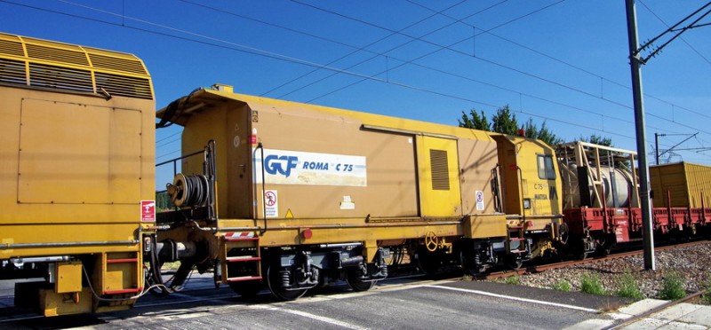 99 87 9 314 507-4 (2019-07-29 Saleux) Train XD GCG Roma C75 (7).jpg
