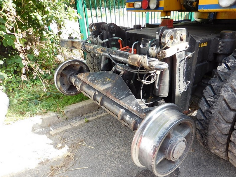 VaiaCar V704FR+ (2019-08-21 PN 7 à Saintes-Segrée) (15).jpg